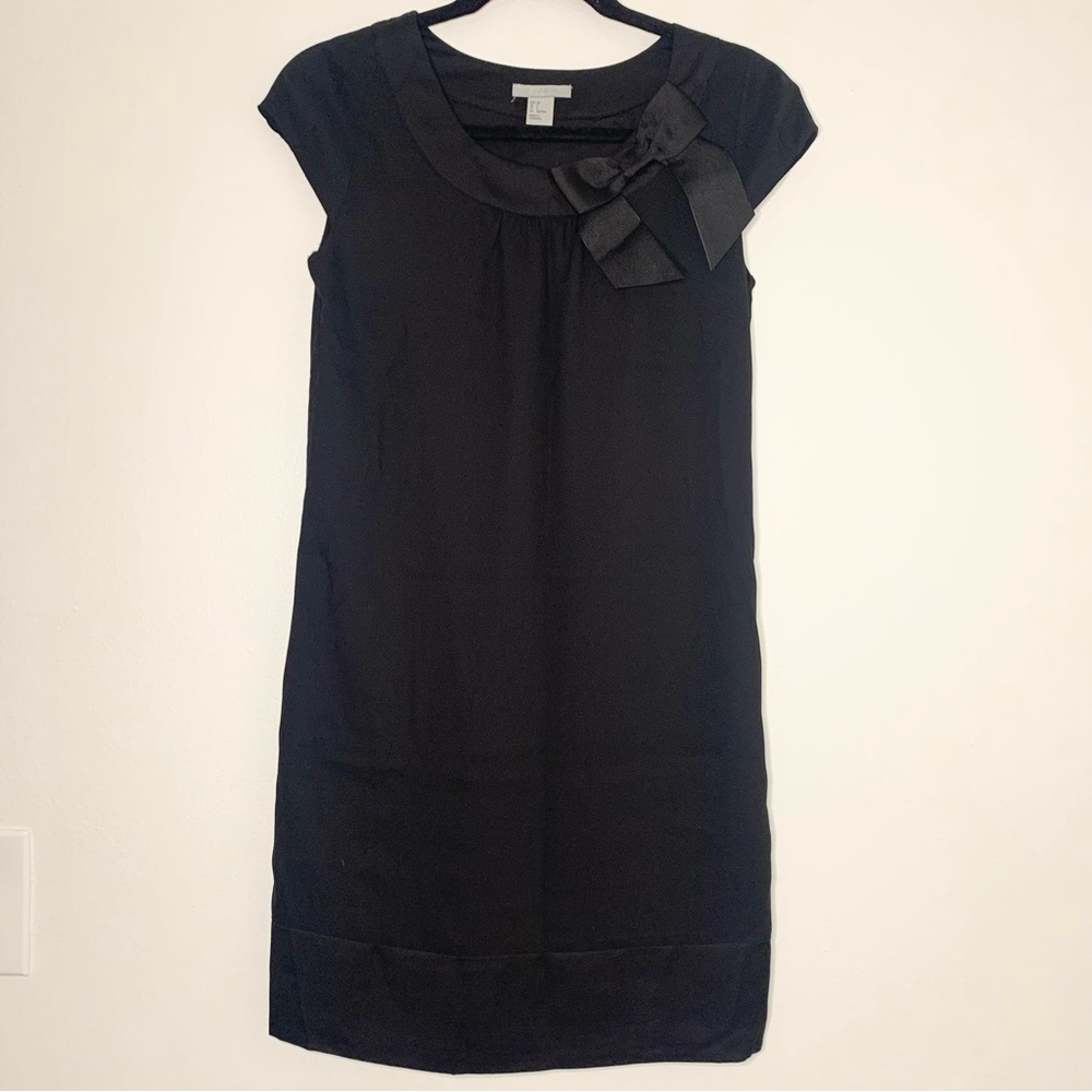 H&M | Black Cap Sleeve Slip-On Silky Satin Dress with Bow - 2
